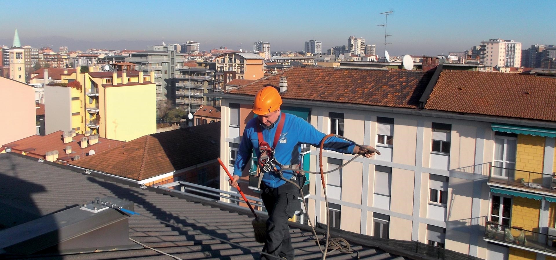 Messa in sicurezza di edifici, Manutenzione tetti